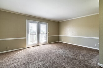 Rivermont Apartments in Murfreesboro, TN - Building Photo - Building Photo