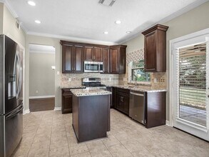 9707 Green Valley Ln in Houston, TX - Building Photo - Building Photo