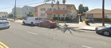 Palms in Gardena, CA - Building Photo