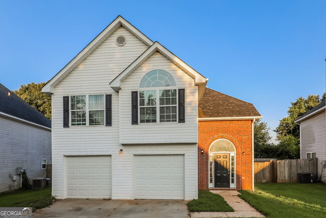 property at 11772 Registry Blvd