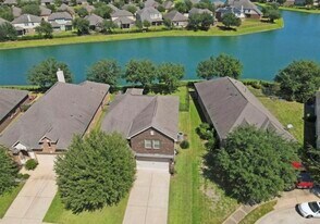 26214 Christen Canyon Ln in Richmond, TX - Building Photo