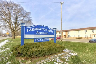 FARMINGTON HILLS Apartments