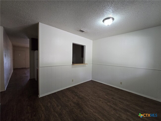 property at 2418 Paul Revere St