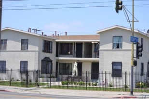 10803 S Figueroa St Apartments