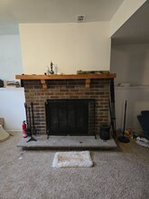 207 Old Cove Rd in Liverpool, NY - Building Photo - Building Photo