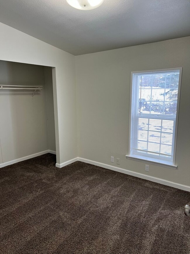property at 3253 W Hills Rd