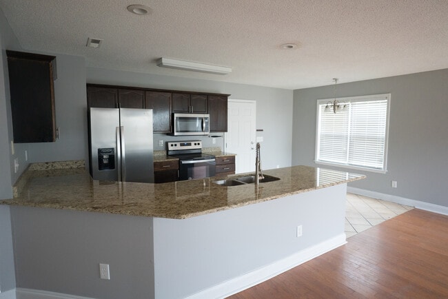 6312 Branford Rd in Wilmington, NC - Building Photo - Building Photo