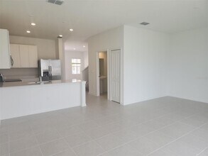 2628 Armstrong Ave in Clermont, FL - Building Photo - Building Photo