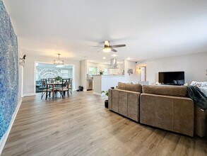 6772 113th St in Seminole, FL - Building Photo - Building Photo
