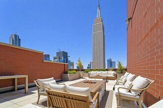 49 E 34th St in New York, NY - Building Photo - Building Photo