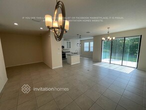 4814 Wandering Wy in Zephyrhills, FL - Building Photo - Building Photo