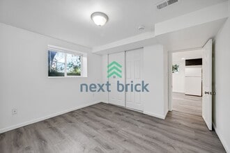 10616 Des Moines Memorial Dr in Burien, WA - Building Photo - Building Photo