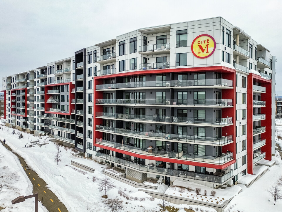 La Cité M in Québec, QC - Building Photo