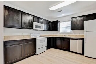 403 N Burdette Ave in Sherman, TX - Building Photo - Building Photo