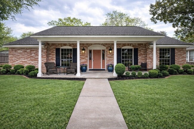 property at 18210 Barbuda Ln