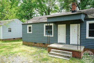 617-619 Midway St in Rocky Mount, NC - Building Photo