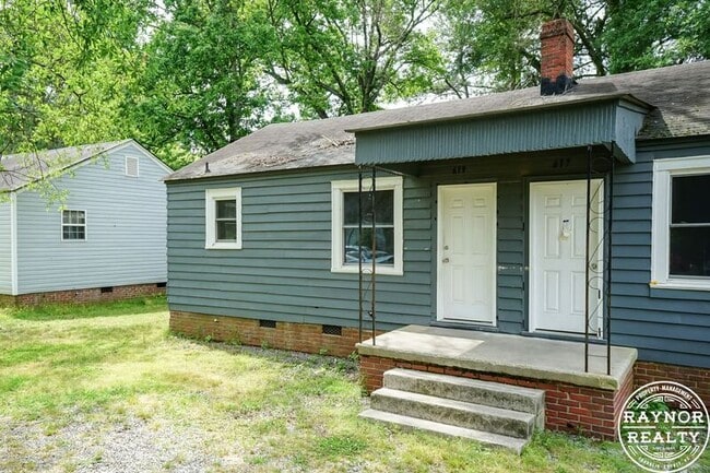 property at 617-619 Midway St