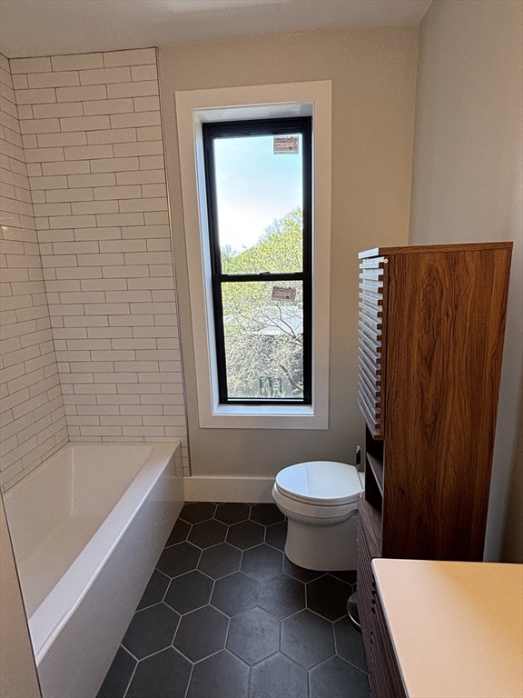 1485 Beacon St, Unit 2 in Brookline, MA - Building Photo - Building Photo