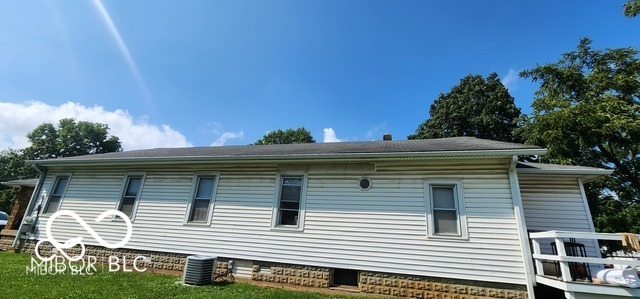 2715 S Moreland Ave in Indianapolis, IN - Building Photo - Building Photo