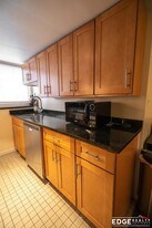 2 Hingham St, Unit 8B in Cambridge, MA - Building Photo