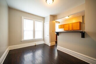 1480 Summit St in Columbus, OH - Building Photo - Building Photo