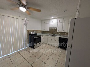 10927 Bennington Ave in Kansas City, MO - Building Photo - Building Photo