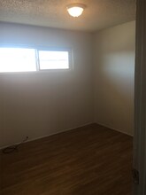 2900 Marlin Ave-Unit -D in Las Vegas, NV - Foto de edificio - Building Photo