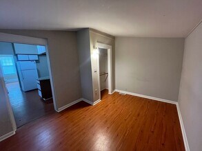 208 S Laurel Ave in Charlotte, NC - Building Photo - Building Photo