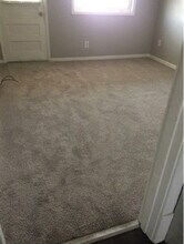 941 Cypress Way in Glassport, PA - Foto de edificio - Building Photo