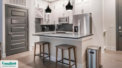 2550 Blackmon Dr in Decatur, GA - Foto de edificio - Building Photo