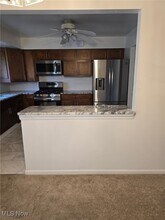 1074 E 167th St in Cleveland, OH - Building Photo - Building Photo