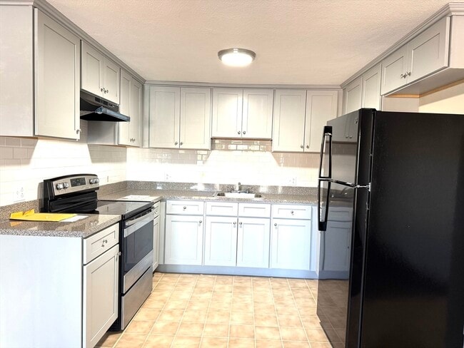 484 Western Ave