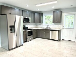 100 Trailwood Ln in Crestview, FL - Building Photo - Building Photo