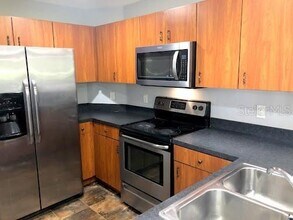 1328 Bayou Pass Dr in Ruskin, FL - Building Photo - Building Photo