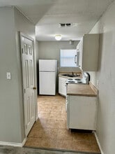 768 Avondale Ave in San Antonio, TX - Building Photo - Building Photo