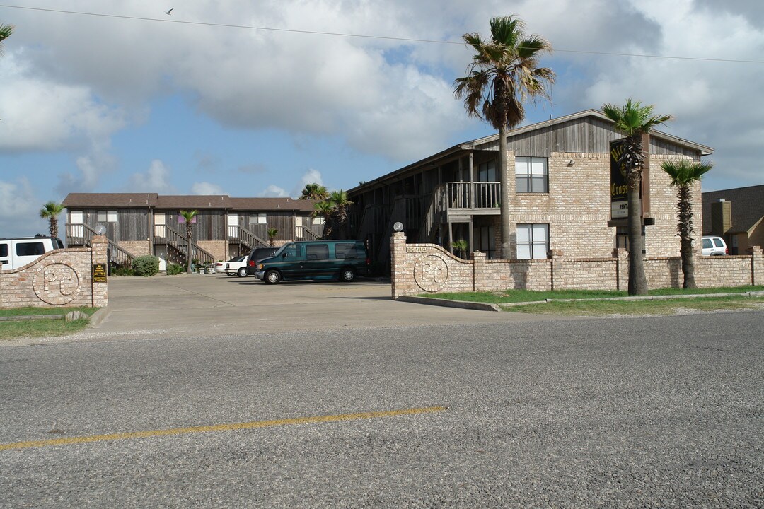 Pirates Crossing in Corpus Christi, TX - Building Photo