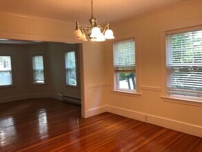 24 State St in Wellesley, MA - Building Photo - Building Photo