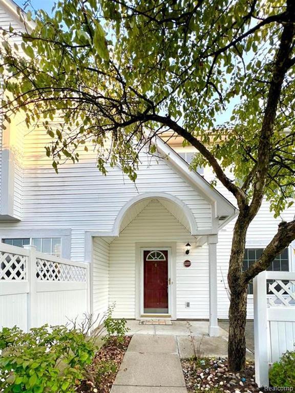 property at 22277 Atlantic Pointe