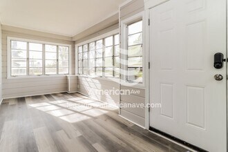 337 George St in Trenton, MI - Building Photo - Building Photo