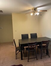 208 Glengarry Dr in Bloomingdale, IL - Building Photo - Building Photo