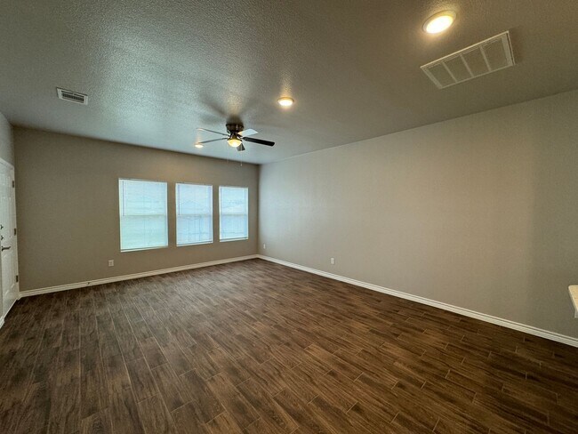 5403 Rose Gdn Lp, Unit Unit A in Killeen, TX - Building Photo - Building Photo