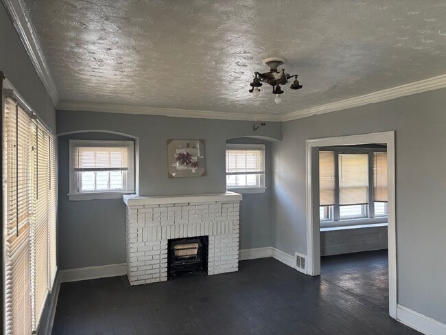 12702 Iowa Ave in Cleveland, OH - Building Photo - Building Photo