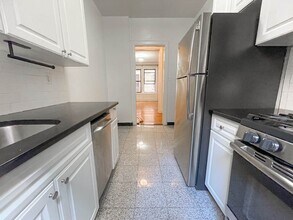 664 W 163rd St in New York, NY - Building Photo - Building Photo