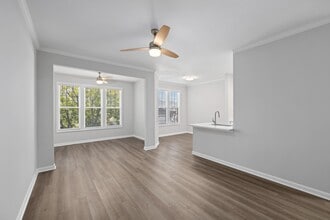 Belle Hall in Mount Pleasant, SC - Building Photo - Building Photo