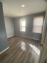 1380 Main St in Pittston, PA - Building Photo - Building Photo