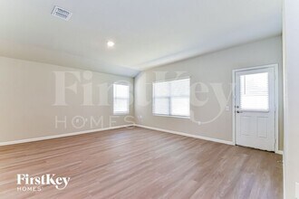 4439 Meadowland Pl in San Antonio, TX - Building Photo - Building Photo