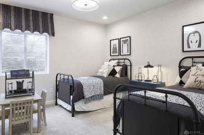 599 Bellasera Dr in Dayton, OH - Building Photo - Building Photo