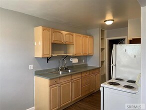 721 Swisher Rd in Pocatello, ID - Foto de edificio - Building Photo