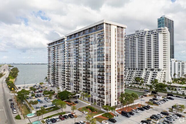 property at 600 NE 36th St