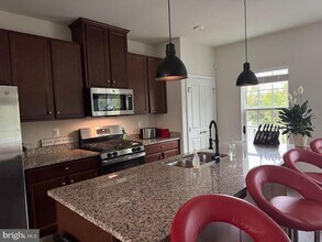 9816 Cedarmass Cir in Fredericksburg, VA - Building Photo - Building Photo